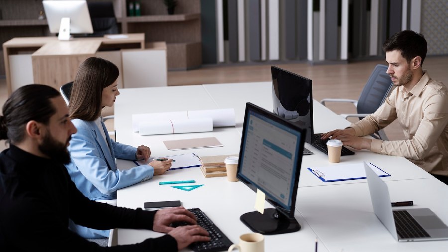 Empowering Your Business with Bluechip's IT AMC Services