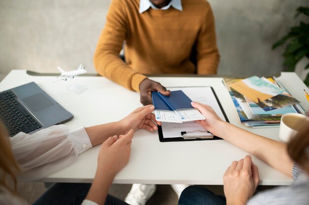 Helpdesk Support and Migration Services in Dubai